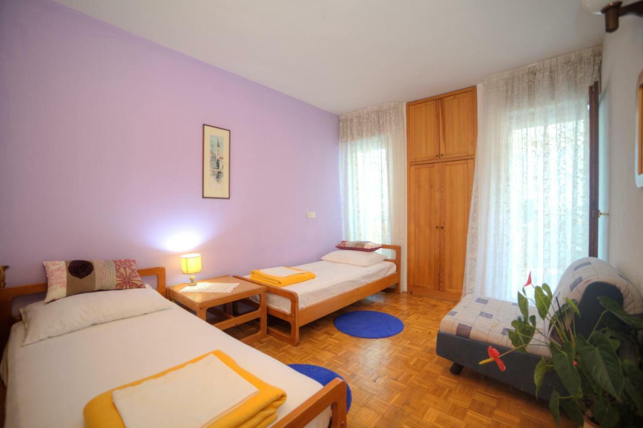 Apartments Villa Rojnica Єлса Екстер'єр фото