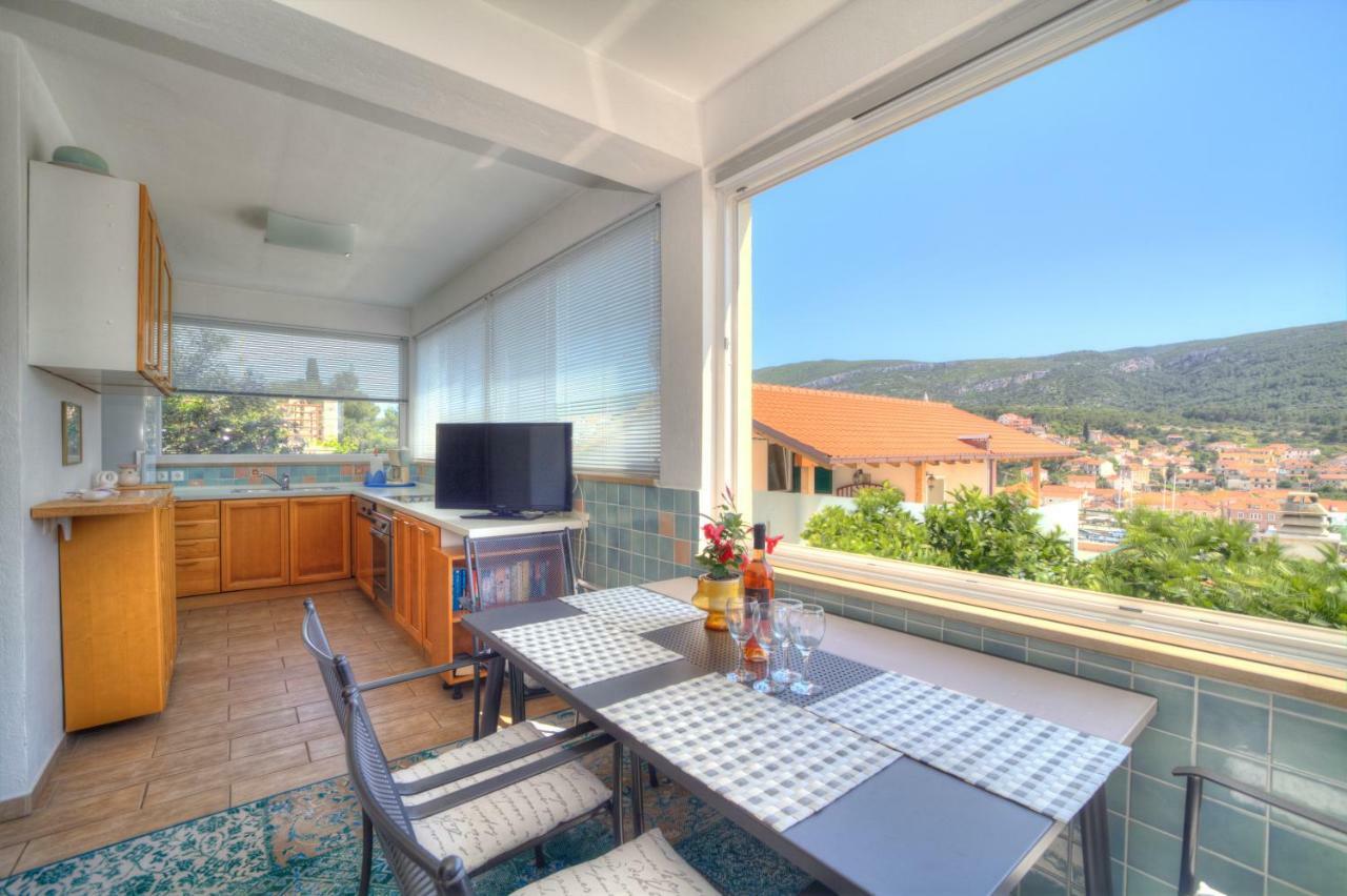 Apartments Villa Rojnica Єлса Екстер'єр фото